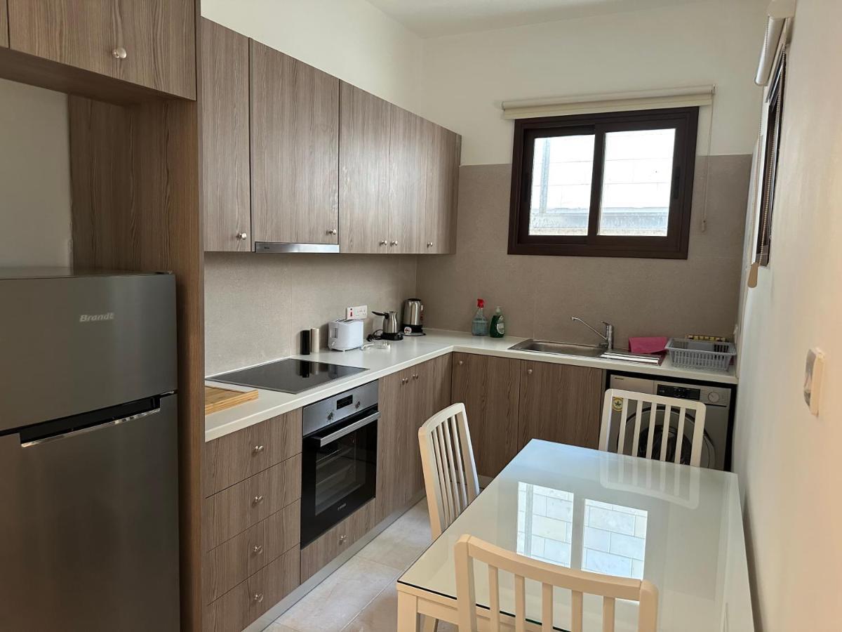 Chariandry Residence, Limassol City Centre Bagian luar foto